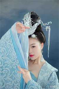 被偷听心声后，太子妃直接反杀最新章节列表
