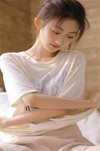 养女出狱后，侯府全家火葬场