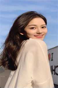 为了嫁入豪门，妹妹害死总裁白月光最新