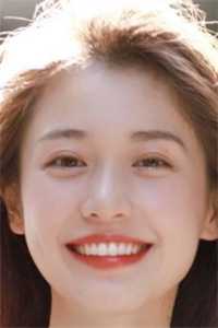 人在四合院，开局帮淮如赚点钱叶长歌秦淮如新编版观看