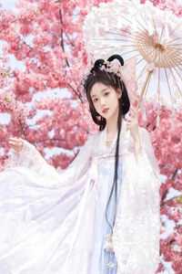 不辞青山但辞君