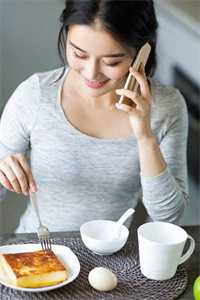 最新热门小说儿子死后，我和兄弟一起离婚了