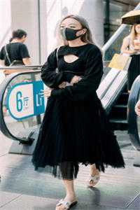 换巢鸾凤：夫君兄长，他宠我入骨小说结局