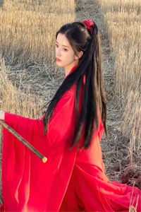 红尘浮动烬成霜1良心推荐