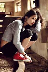 男友坦白被扫黄，我脱离系统后全员悔疯完本