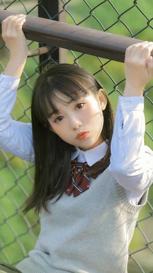 小可怜闪婚带娃大叔，三年后成首富无删版