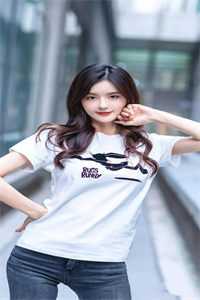 烟火绚烂，恍若旧梦短篇