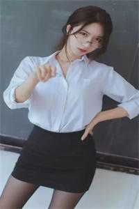 纯情老婆要给董事长当干女儿，我选择成全高口碑