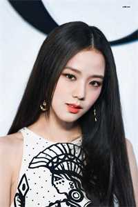 离婚后我专心搞事业，他急了小说畅读