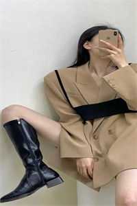 半盏花灯枕明月穆卿怜沈长宴小说