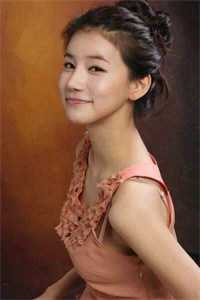 春潮不知青山尽抖音