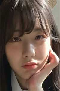 绑定绿茶上位系统后，我攻略了京圈太子爷全家完整作品