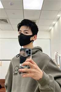 重生：钓系嫡女一再示好，摄政王扛不住了萧云昭沈囡囡大结局