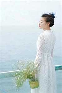 霜落归舟渐远连载