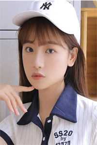 重生后，我在校花的造谣帖下问：你也来打胎？精品选集