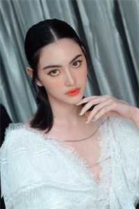 窝囊前妻重生了，首长老公太威猛在线阅读全本阅读