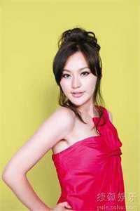 下聘时世子抛下我去接新寡表妹，我转身嫁新欢小说免费阅读全文