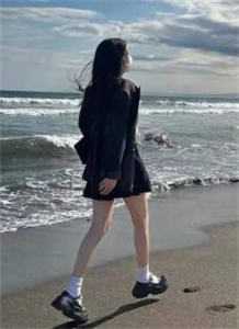 倒贴五年，离婚后前夫成恋爱脑新上热文