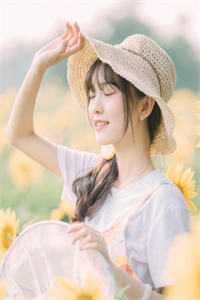 作精小娇妻，看到弹幕后我乖了最新