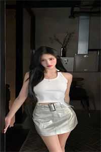 曾经我卑微如泥，如今我璀璨如星沈棠凌霄全文+免费