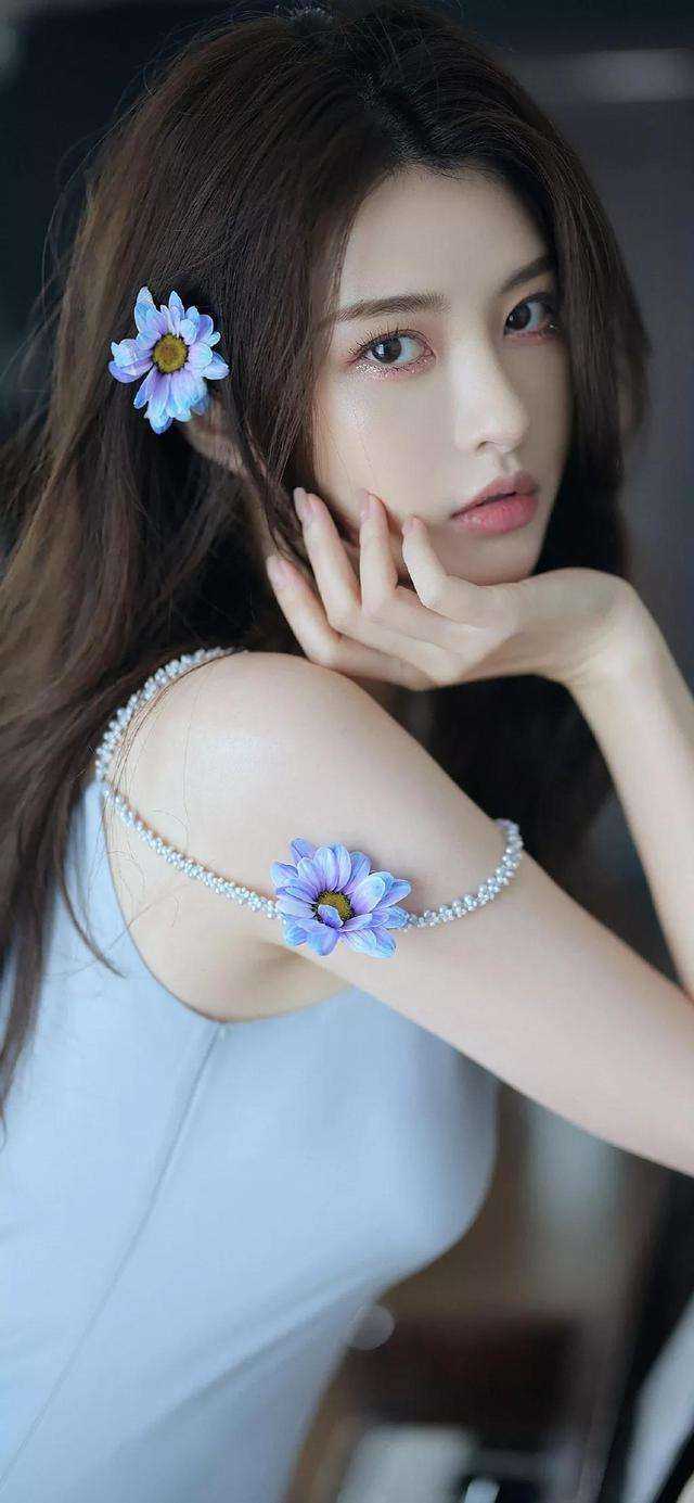 八零大院，京城军少的乡下未婚妻抖音热门