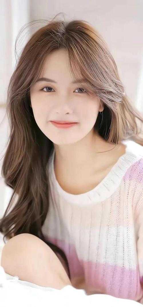 小可怜闪婚带娃大叔，三年后成首富全文+免费
