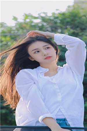 那晚的风，吹散了我们的余生抖音