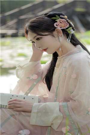 满城月色，梦微凉良心推荐